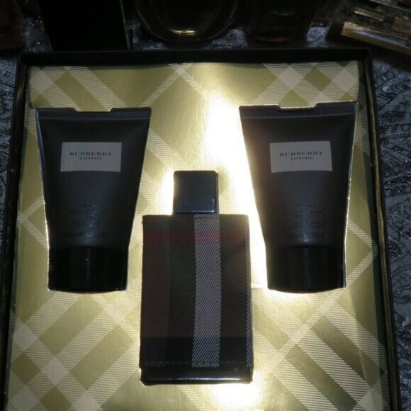 BURBERRY LONDON by Burberry Limited Edition Gift Set EDT SPRAY 3.3 OZ body wash - Picture 3 of 7